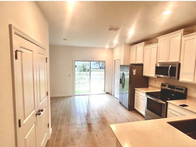 3409 SW 34TH AVENUE CIRCLE 13, Ocala, FL 34474