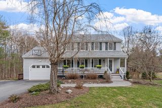 5 Maura Circle, Westford, MA 01886