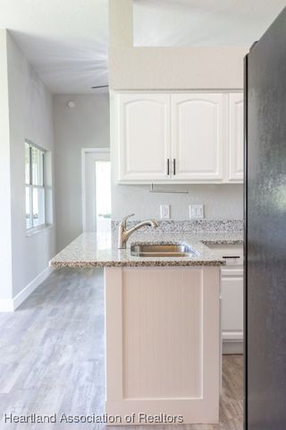 2992 Oaks Bend, Bowling Green, FL 33834