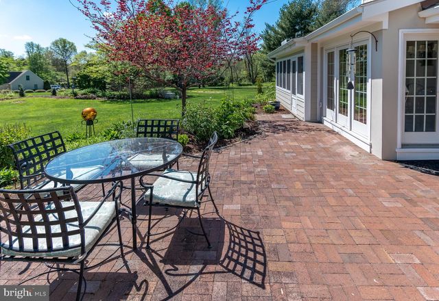 623 W SEVEN STARS RD, Phoenixville, PA 19460