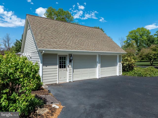 623 W SEVEN STARS RD, Phoenixville, PA 19460