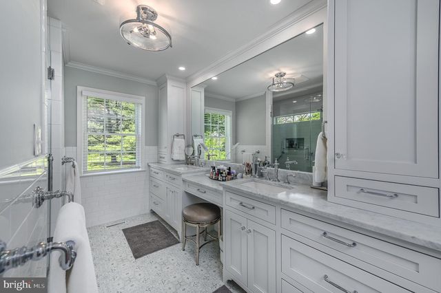 623 W SEVEN STARS RD, Phoenixville, PA 19460
