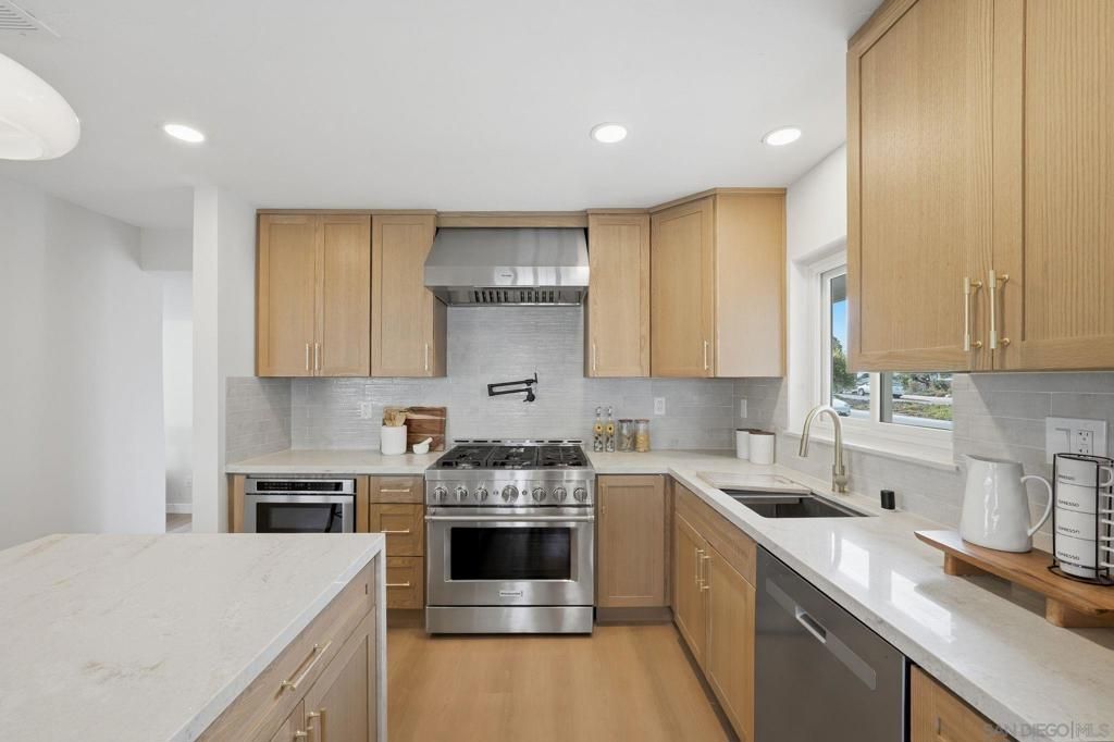 6034 Del Cerro Blvd, San Diego, CA 92120 — photo 5