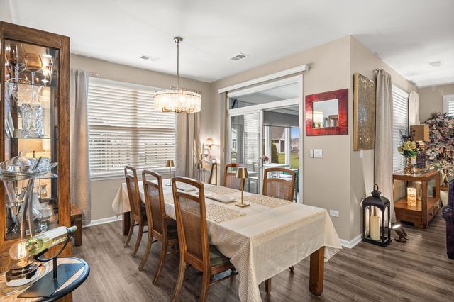 239 Durham Street, North Aurora, IL 60542