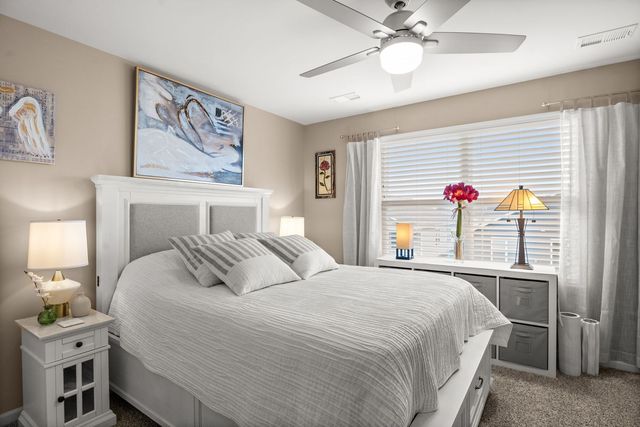 239 Durham Street, North Aurora, IL 60542