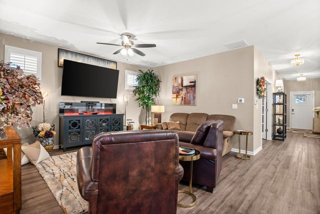 239 Durham Street, North Aurora, IL 60542