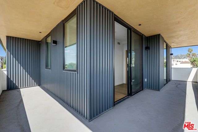 1257 N Detroit Street 301, West Hollywood, CA 90046