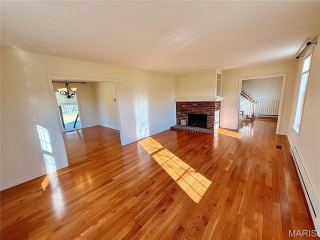 2775 Old Fredericktown Road, Farmington, MO 63640