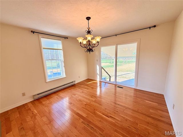 2775 Old Fredericktown Road, Farmington, MO 63640