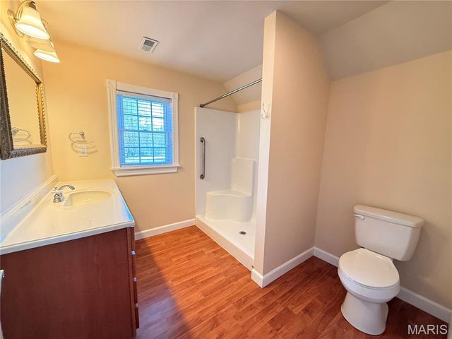2775 Old Fredericktown Road, Farmington, MO 63640