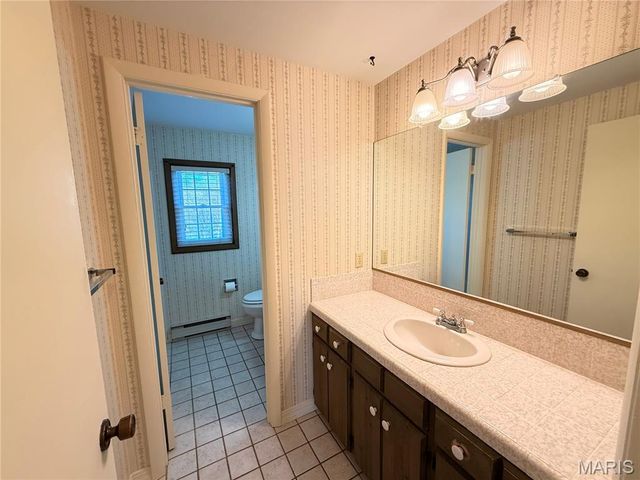 2775 Old Fredericktown Road, Farmington, MO 63640