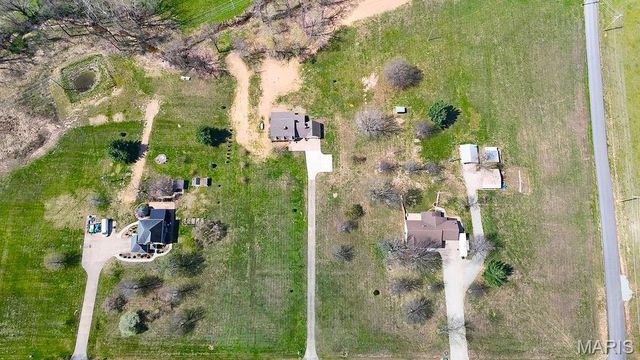 2775 Old Fredericktown Road, Farmington, MO 63640