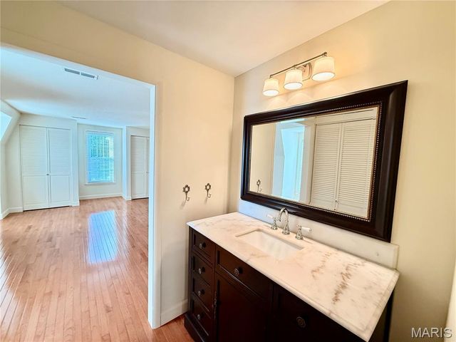 2775 Old Fredericktown Road, Farmington, MO 63640