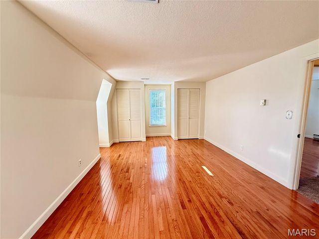 2775 Old Fredericktown Road, Farmington, MO 63640