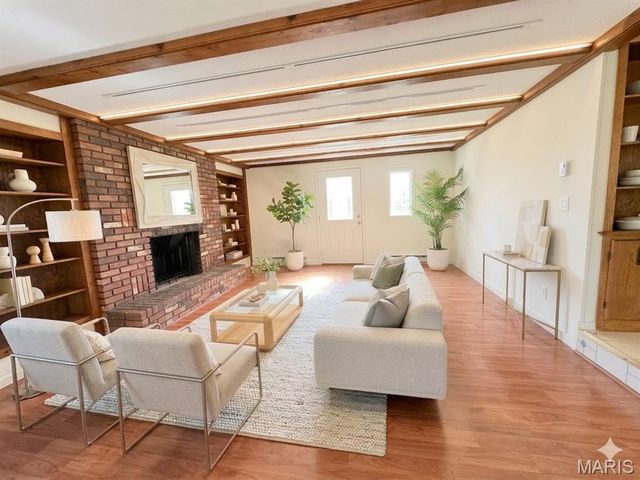 2775 Old Fredericktown Road, Farmington, MO 63640