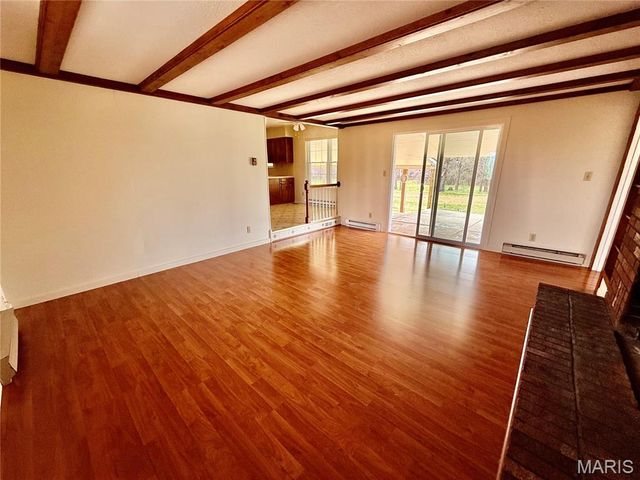 2775 Old Fredericktown Road, Farmington, MO 63640