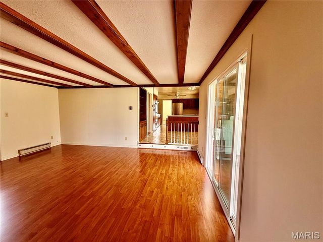 2775 Old Fredericktown Road, Farmington, MO 63640