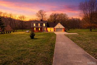2775 Old Fredericktown Road, Farmington, MO 63640