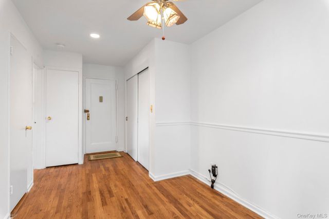 1197 E broadway K24, Hewlett, NY 11557