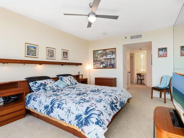 1211 GULF OF MEXICO DRIVE 702, Longboat Key, FL 34228
