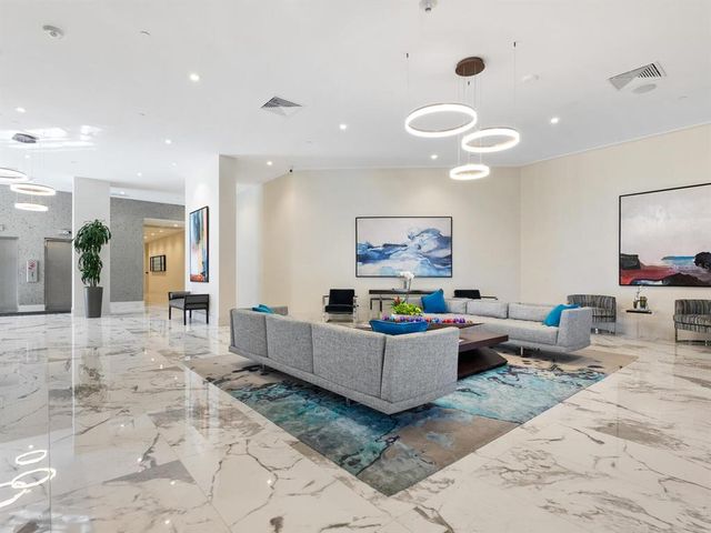 1211 GULF OF MEXICO DRIVE 702, Longboat Key, FL 34228