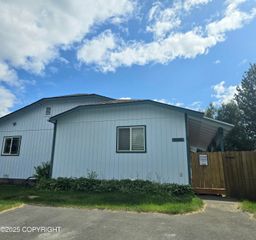 1120 China Berry Circle, 0162874100001, Anchorage, AK 99515