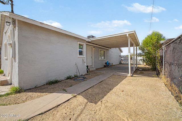 2425 W PAPAGO Street, Phoenix, AZ 85009