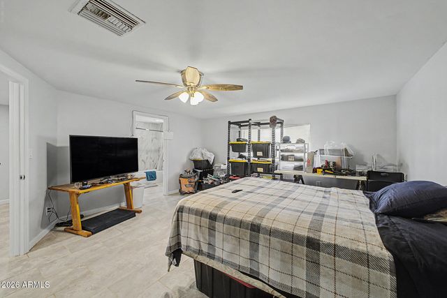 2425 W PAPAGO Street, Phoenix, AZ 85009