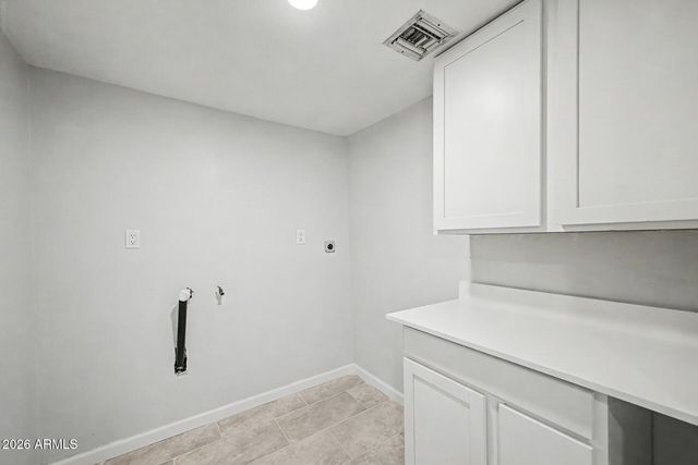 2425 W PAPAGO Street, Phoenix, AZ 85009