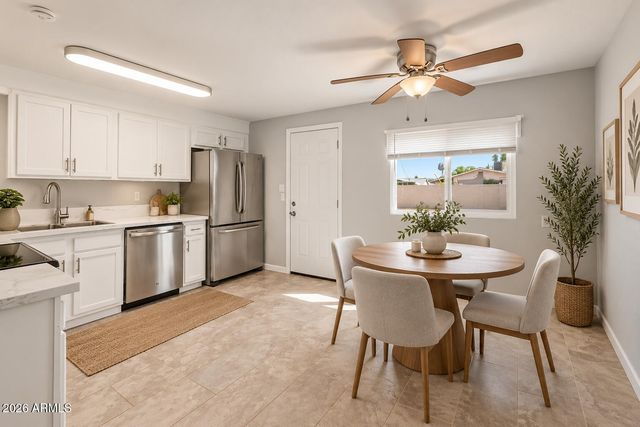 2425 W PAPAGO Street, Phoenix, AZ 85009