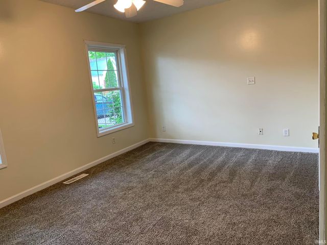 210 E Maryland Street, Evansville, IN 47711