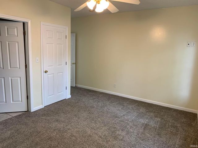 210 E Maryland Street, Evansville, IN 47711