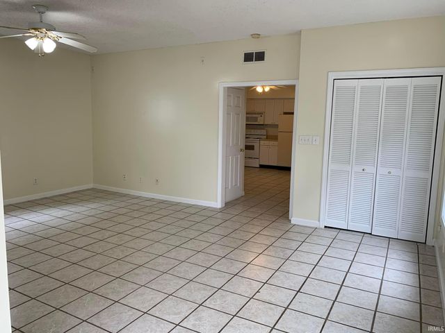 210 E Maryland Street, Evansville, IN 47711