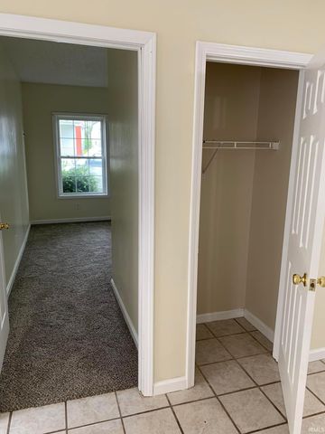 210 E Maryland Street, Evansville, IN 47711