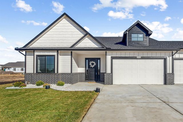 1620 E Appleton St, Valley Center, KS 67147