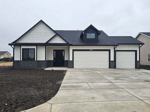 1620 E Appleton St, Valley Center, KS 67147