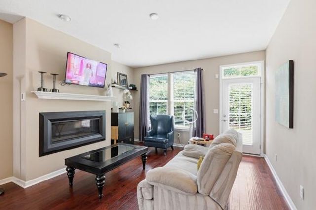 6174 Kinver Edge Way, Columbus, OH 43213