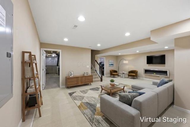 6174 Kinver Edge Way, Columbus, OH 43213