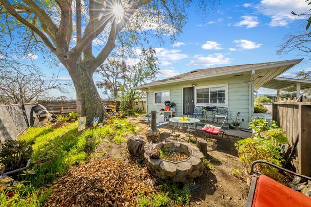 584 Monterey Road, Morgan Hill, CA 95037