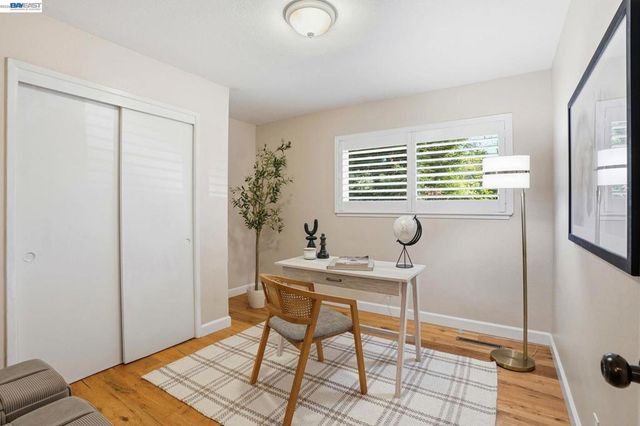 2394 Saint George Dr, Concord, CA 94520