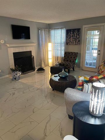 4301 LIZSHIRE LANE c-109, Orlando, FL 32822