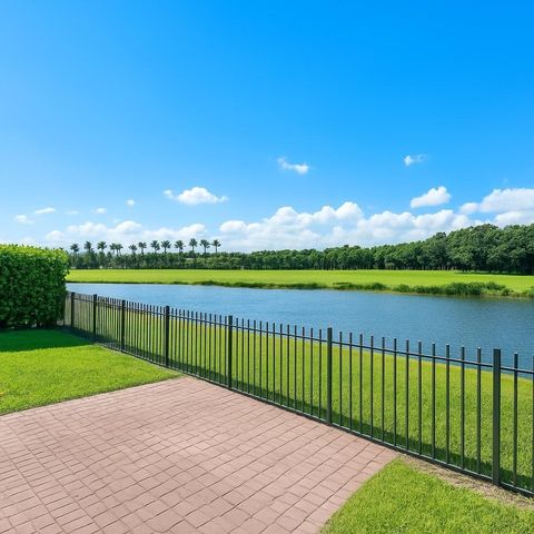5855 NW 42nd Way, Boca Raton, FL 33496