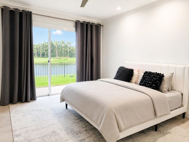 5855 NW 42nd Way, Boca Raton, FL 33496