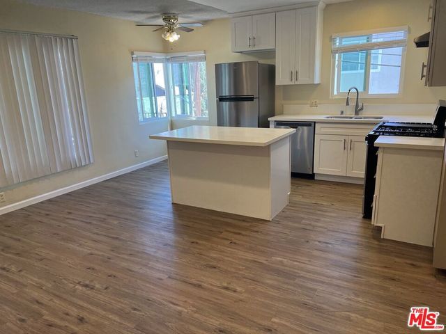 1419 Stanford Street Unit E, Santa Monica, CA 90404