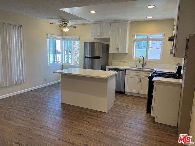 1419 Stanford Street Unit E, Santa Monica, CA 90404