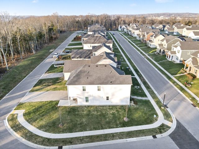 3009 Ozment Dr, Nolensville, TN 37135