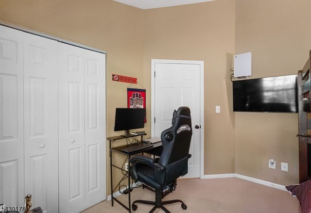 169 Vista Ter, Pompton Lakes Boro, NJ 07442