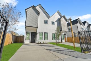 8445 Jutland Road, Houston, TX 77033