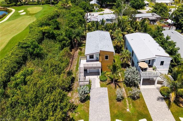 2505 Storter AVE, Naples, FL 34112