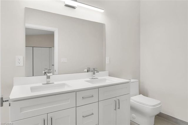 2505 Storter AVE, Naples, FL 34112